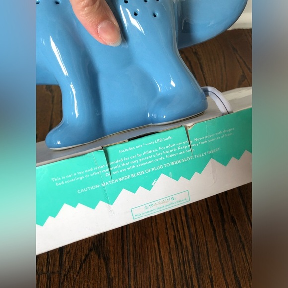 *NWT* Pillowfort x Target Children’s Table Night Light Blue Ceramic Dinosaur - Picture 6 of 10